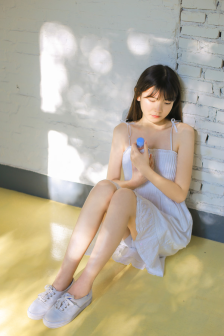 二次元脱衣服